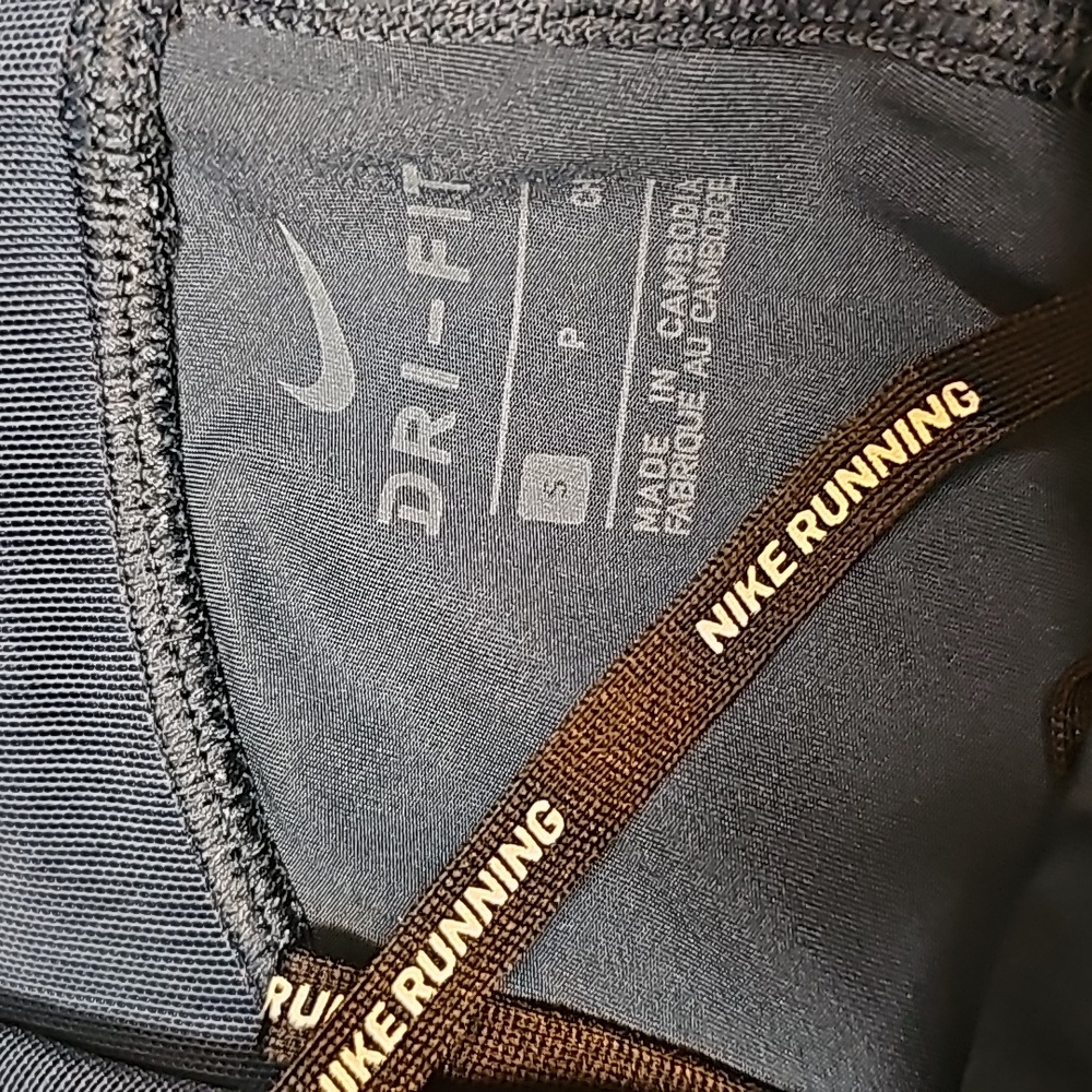 Nike Run Bundle - Picture 4 of 5